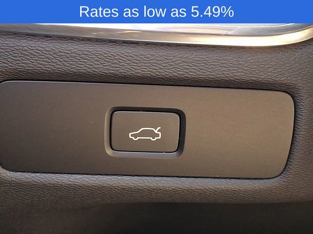 Certified 2023 Volvo XC60 B5 Core w/ Climate Package image 28