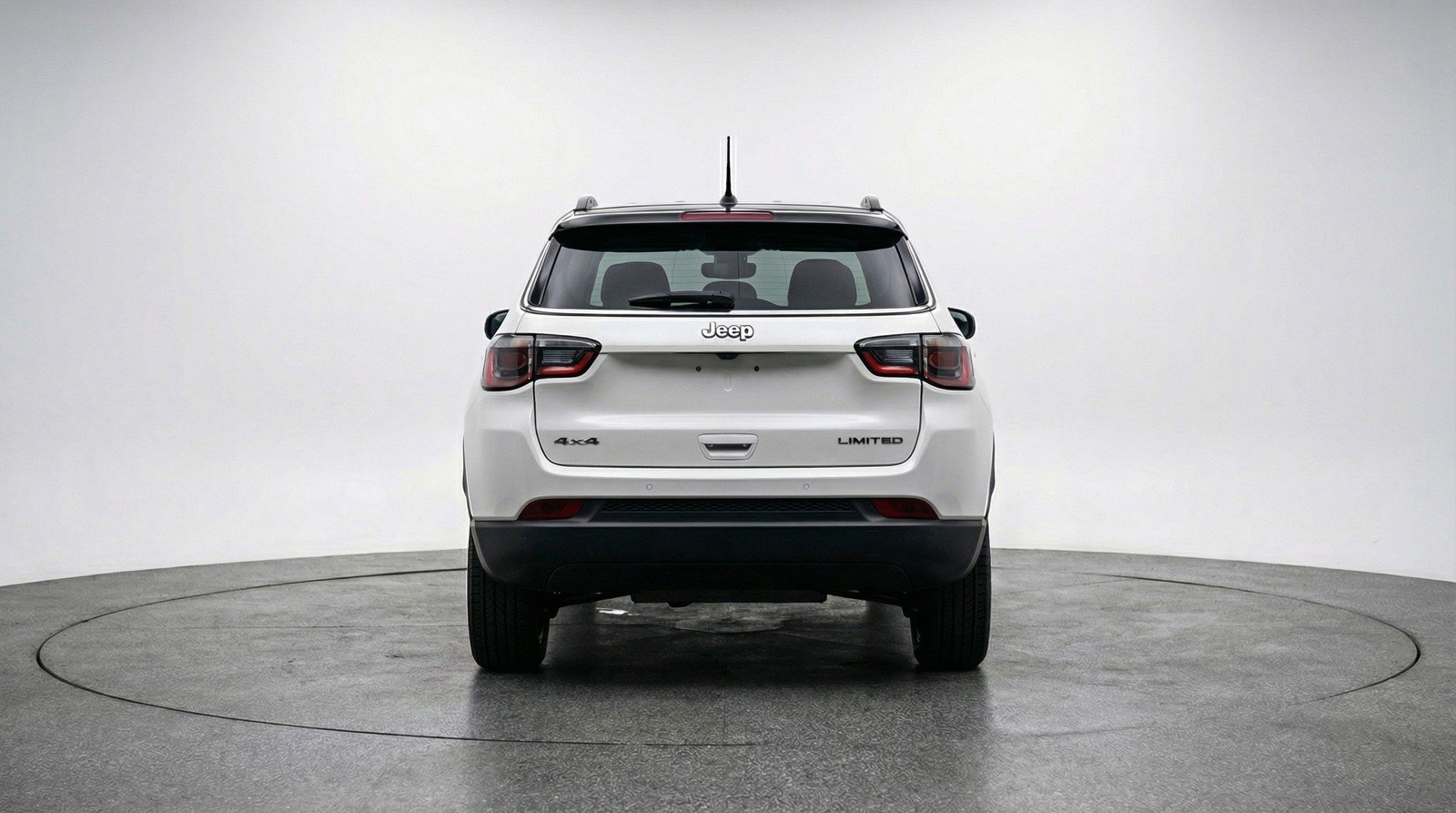 Used 2025 Jeep Compass Limited image 7