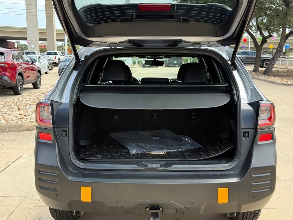 Used 2025 Subaru Outback Wilderness image 12
