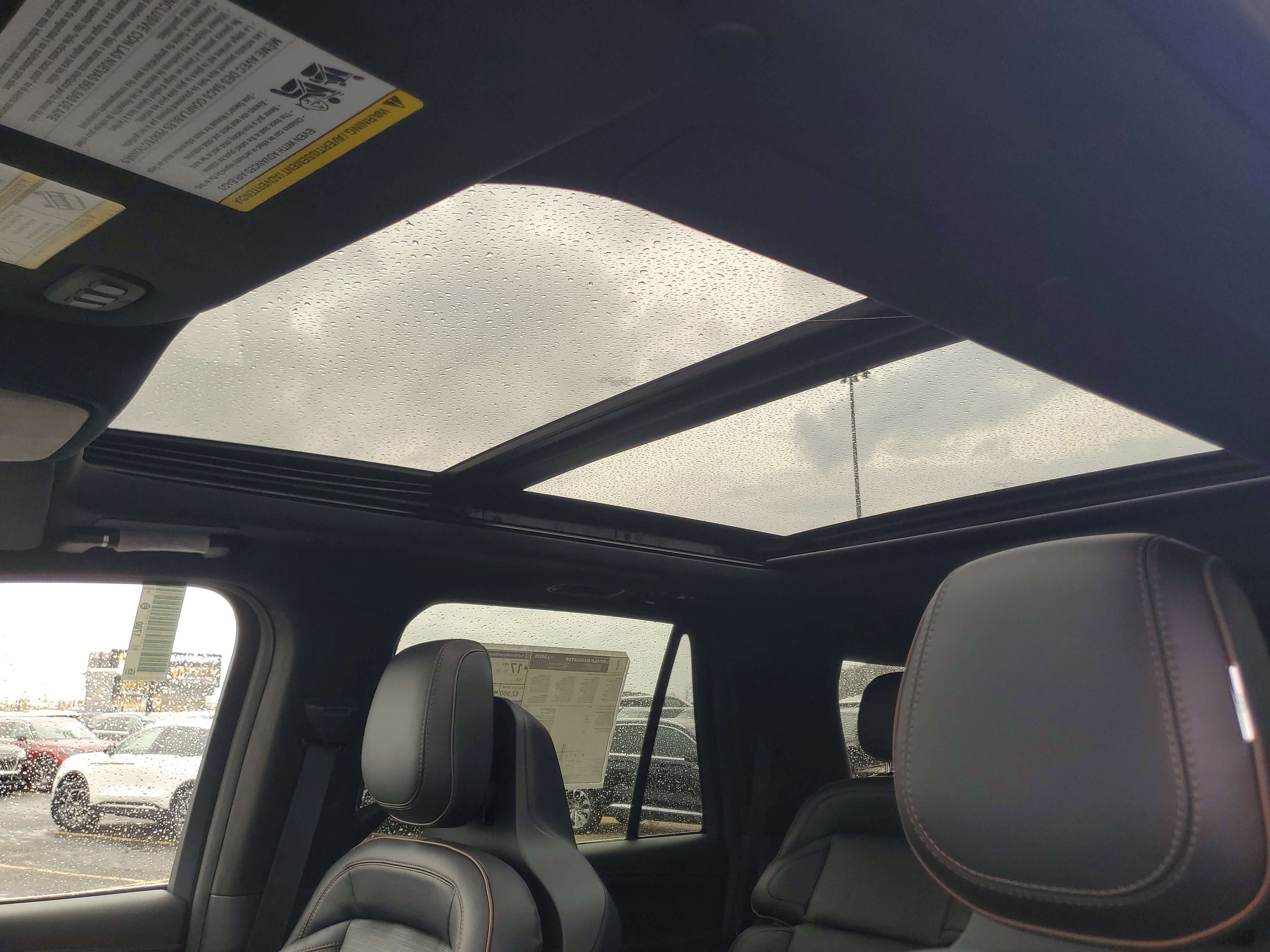 New 2026 Lincoln Navigator L Black Label AWD/4WD image 11