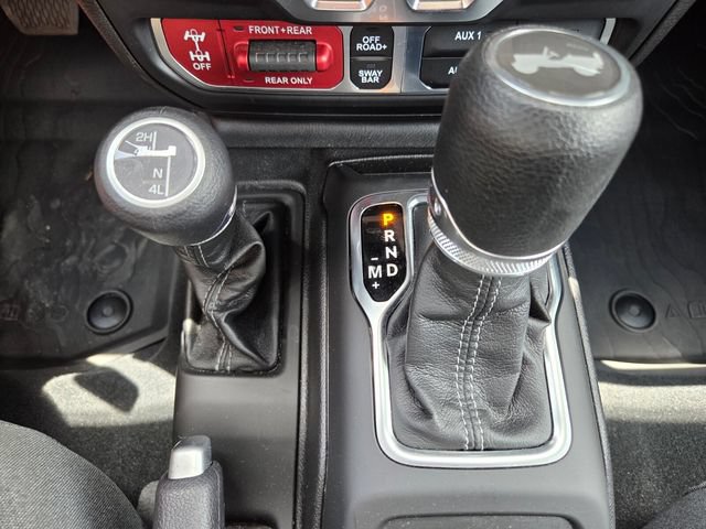 Used 2024 Jeep Wrangler Rubicon AWD/4WD image 28
