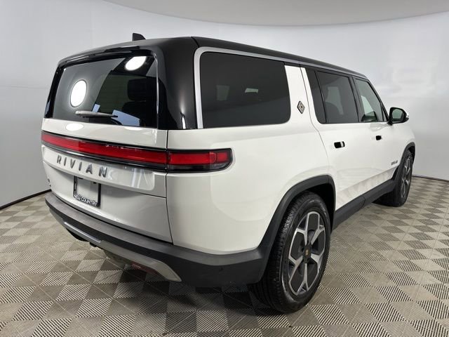 Used 2024 Rivian R1S Adventure image 7