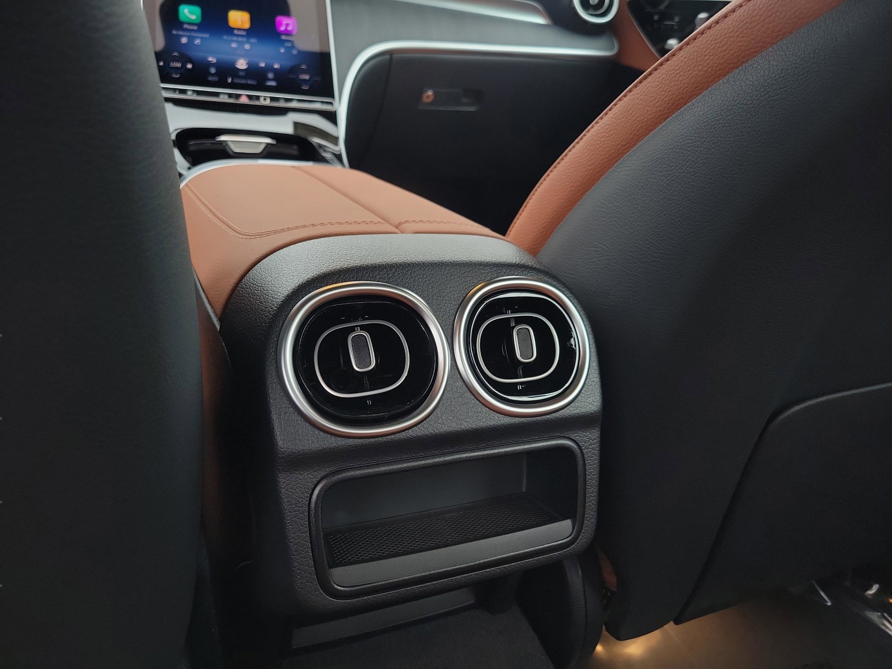 Certified 2026 Mercedes-Benz C 300 Sedan image 15