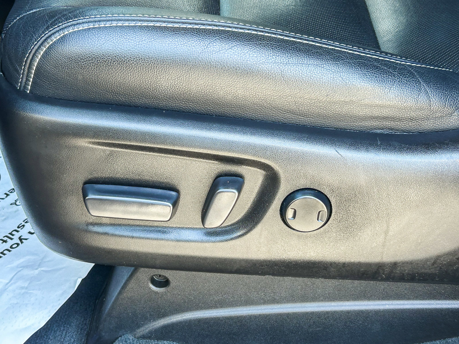 Used 2020 Toyota Sienna SE w/ SE Preferred Package FWD image 21