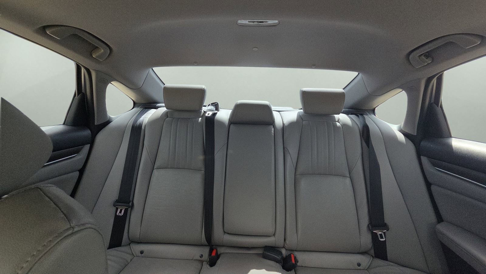 Used 2018 Honda Accord EX-L image 12