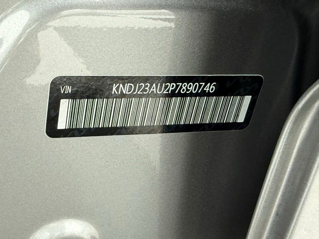 Used 2023 Kia Soul LX w/ Option Group 015 image 37