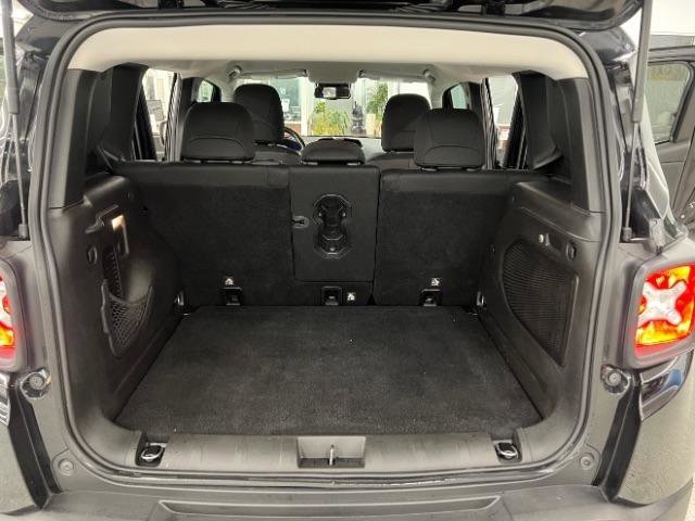 Used 2019 Jeep Renegade Trailhawk w/ Cold Weather Group II AWD/4WD image 32