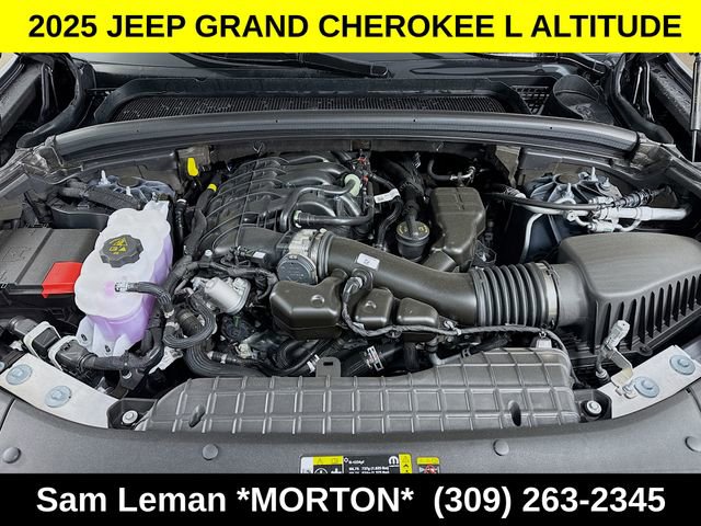 New 2025 Jeep Grand Cherokee L Altitude AWD/4WD image 31