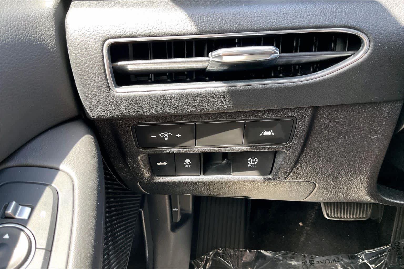 Used 2023 Hyundai Sonata SEL FWD image 32