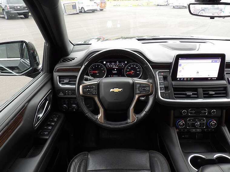 Used 2021 Chevrolet Suburban High Country image 31
