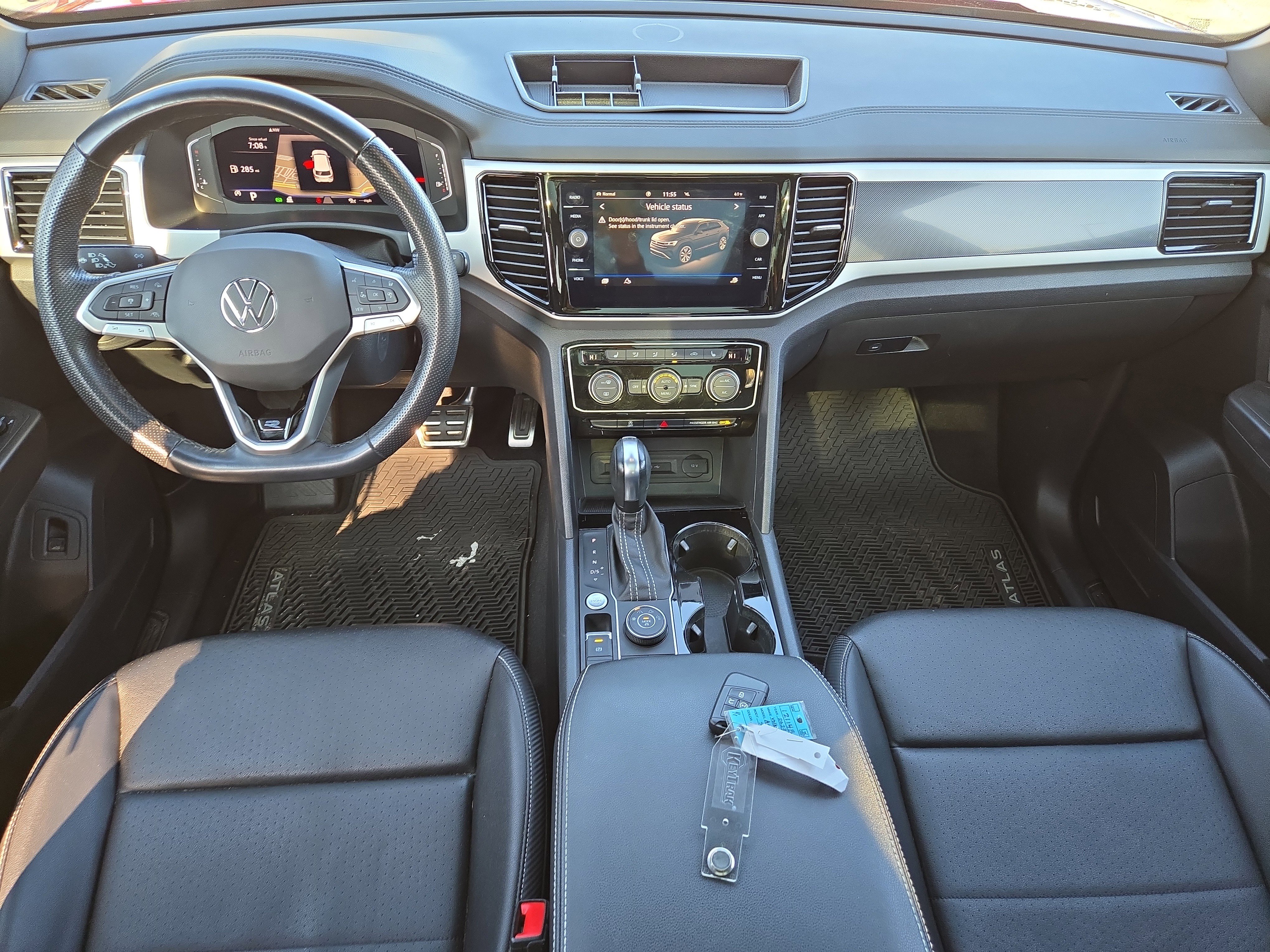 Used 2023 Volkswagen Atlas Cross Sport SEL R-Line image 22