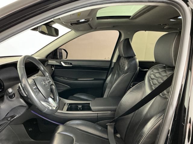 Used 2021 Hyundai Palisade Limited w/ Cargo Package AWD/4WD image 16