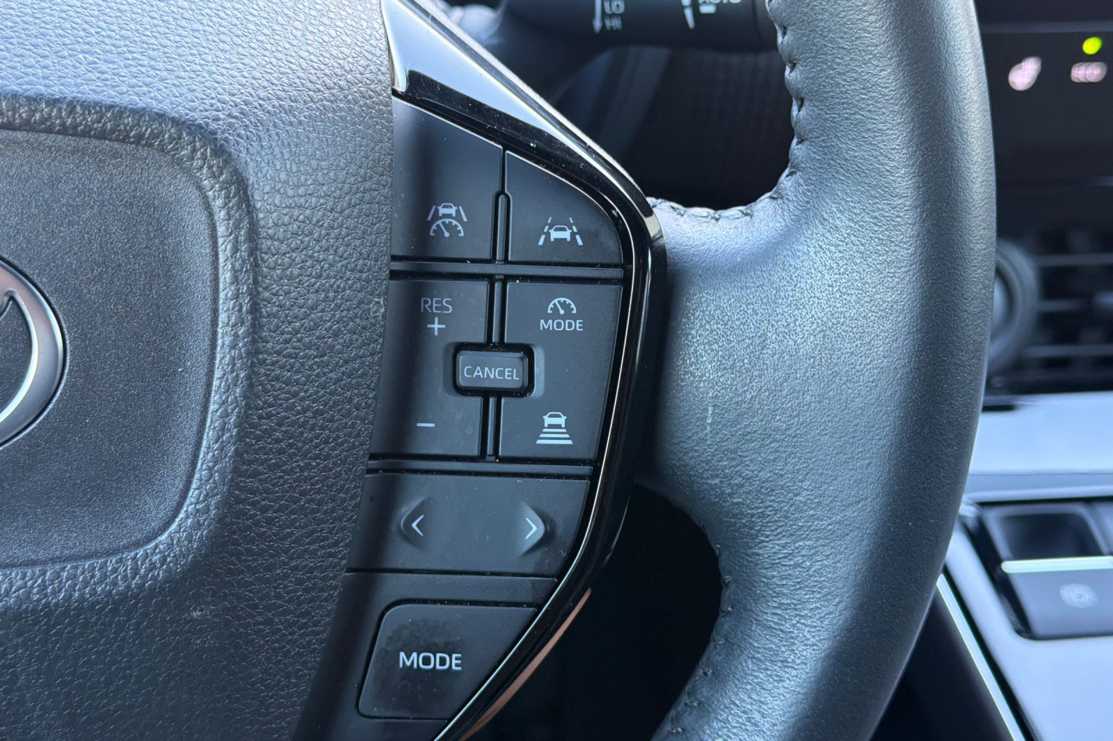 Used 2024 Toyota bZ4X AWD w/ Weather Package image 31