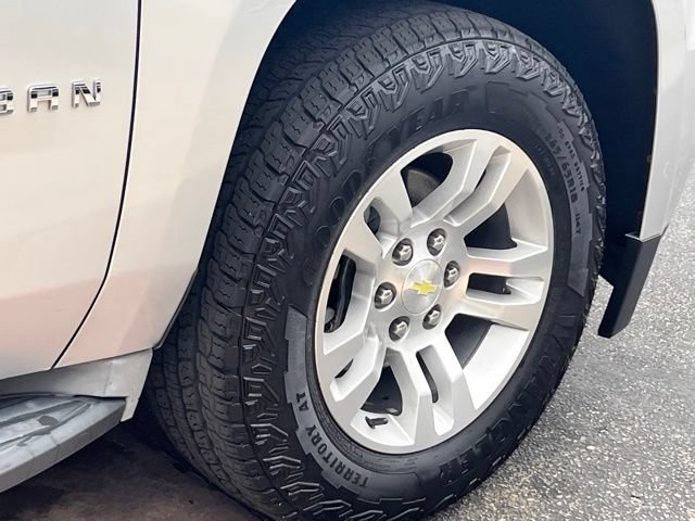 Used 2016 Chevrolet Suburban LS w/ Max Trailering Package RWD image 32