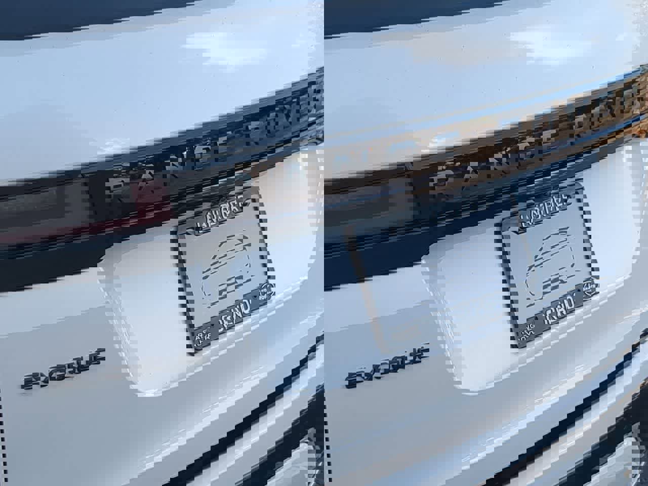 Used 2026 Land Rover Range Rover Evoque Dynamic SE image 12