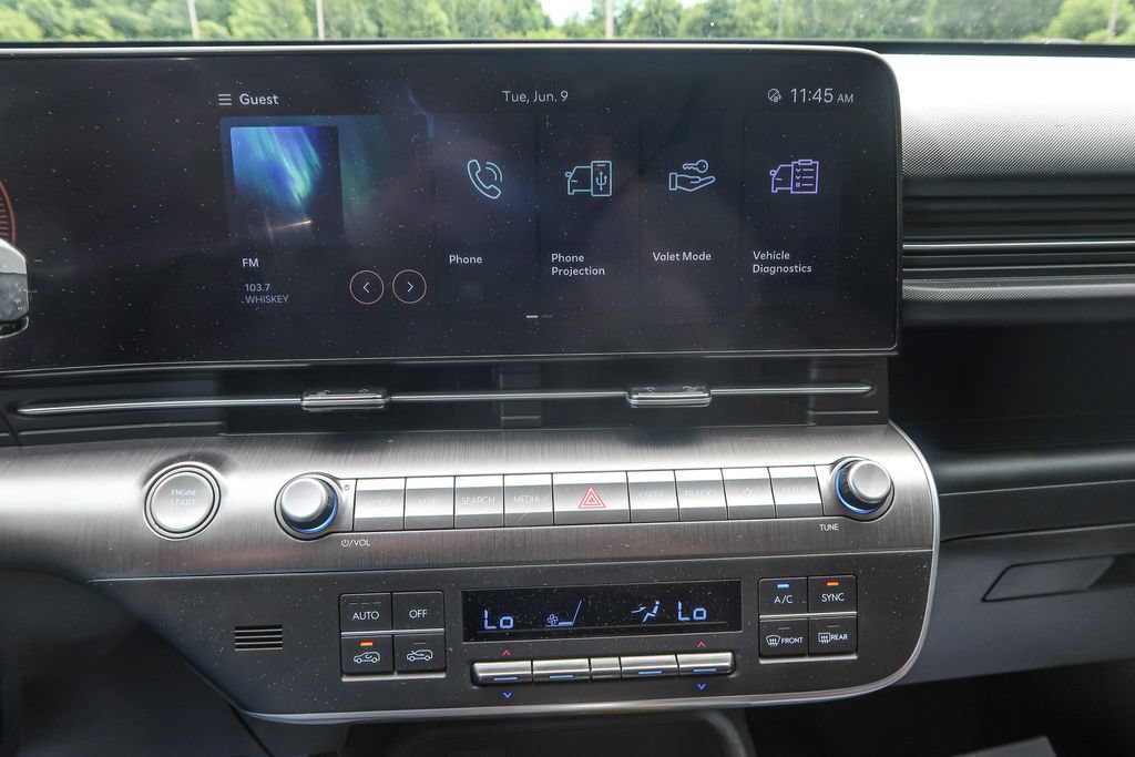 Used 2024 Hyundai Kona SEL FWD image 31