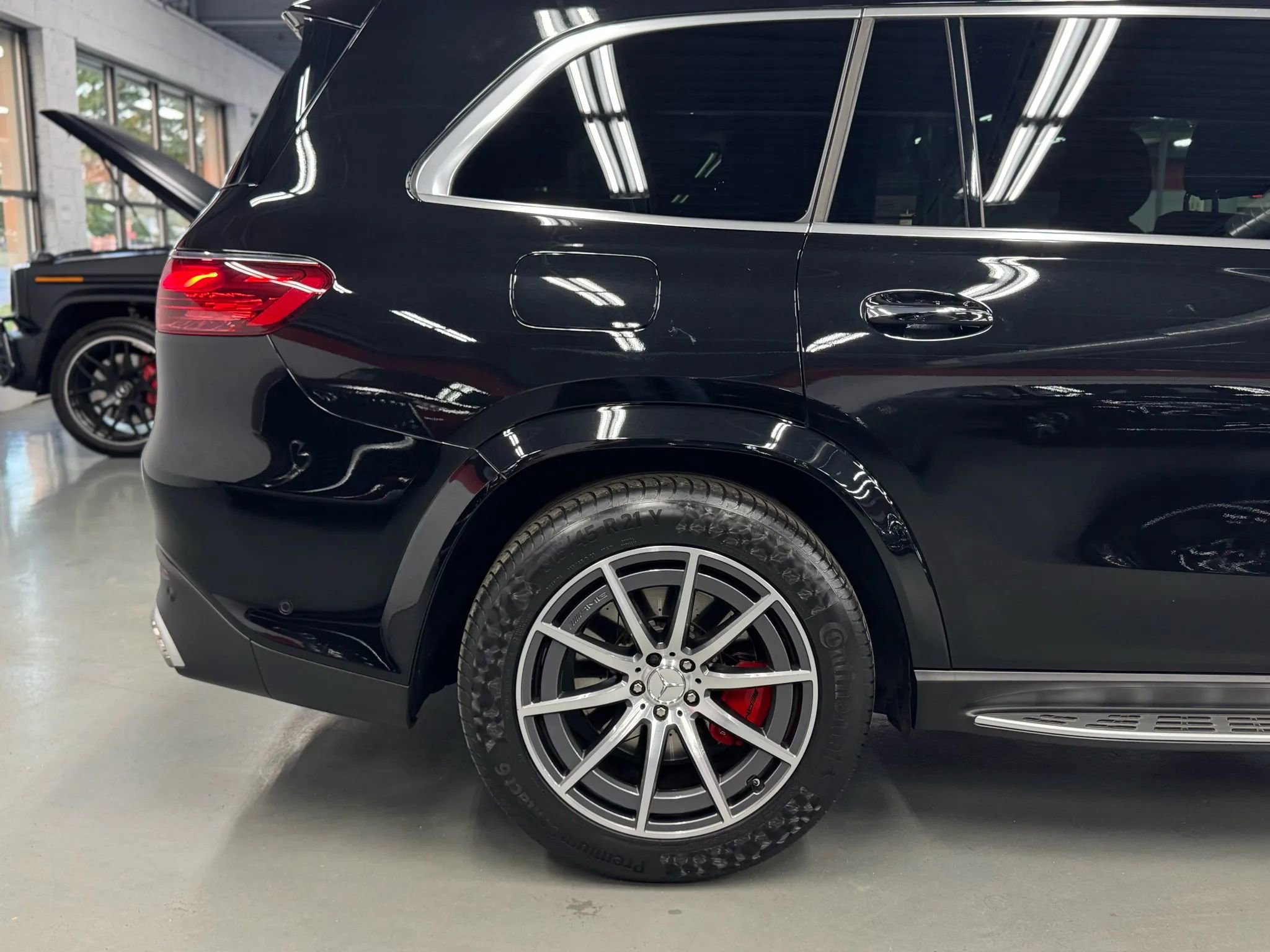 Used 2024 Mercedes-Benz GLS 63 AMG 4MATIC image 14