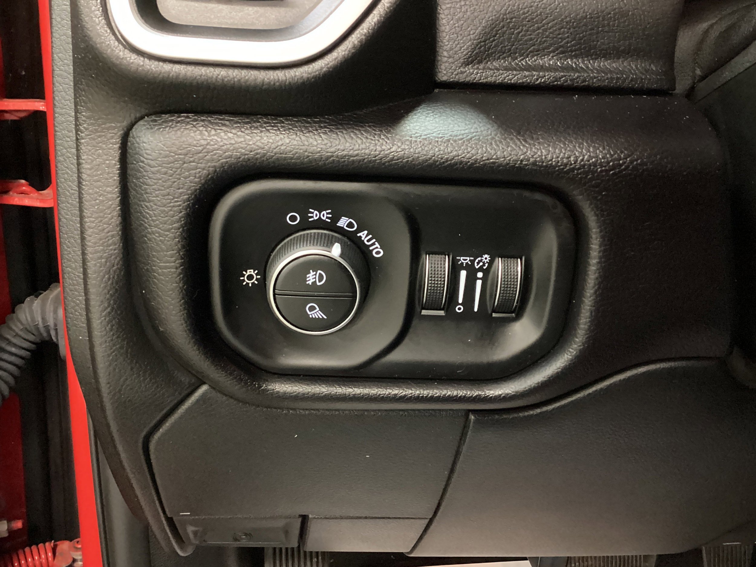 Used 2020 RAM 2500 Big Horn w/ Level 2 Equipment Group image 20
