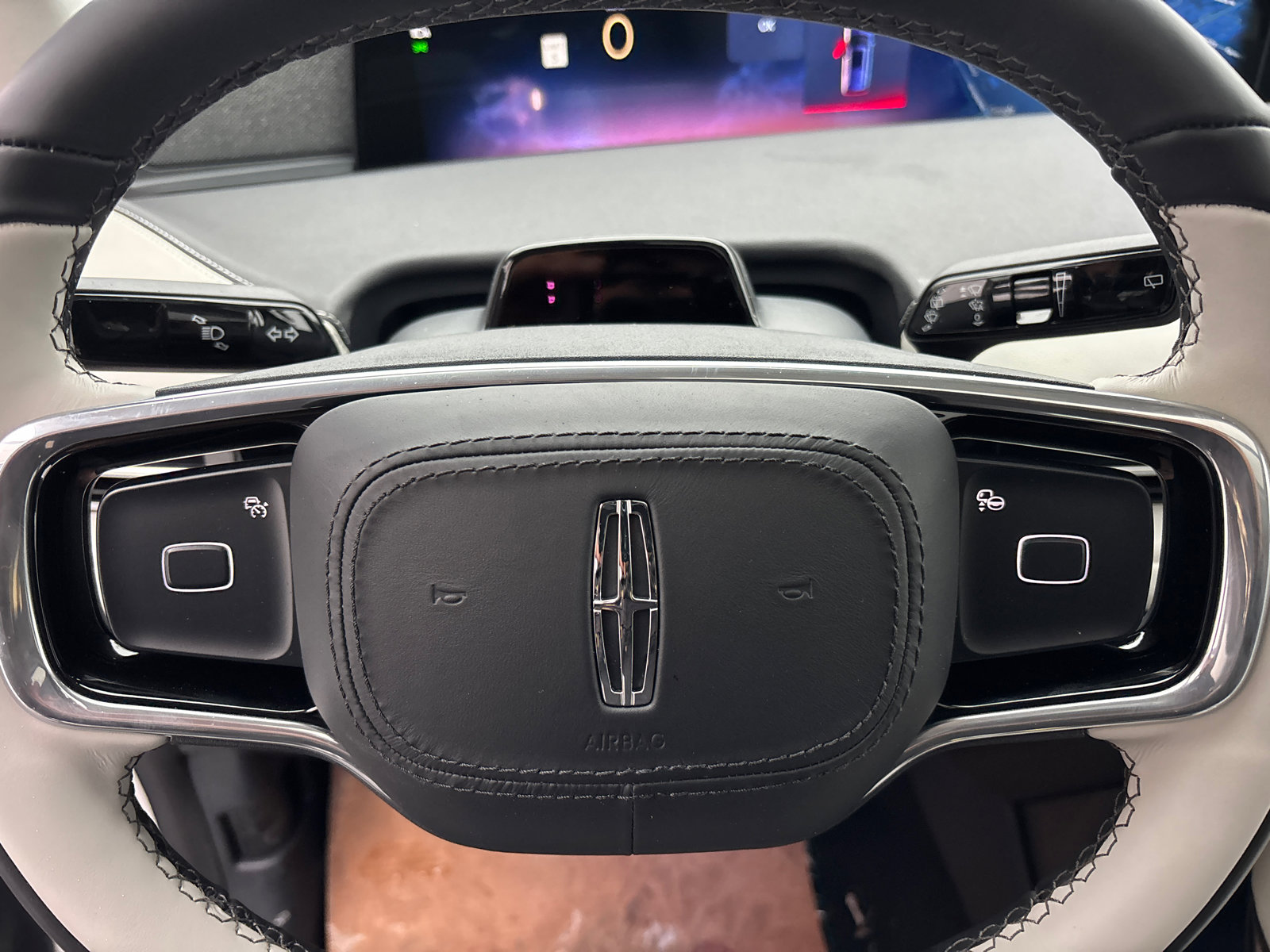 New 2026 Lincoln Navigator Reserve image 15
