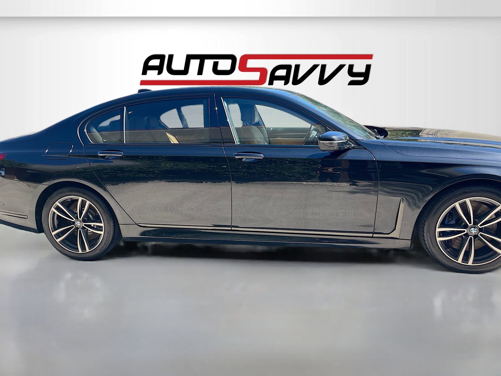 Used 2022 BMW 750i xDrive w/ Executive Package AWD/4WD image 8