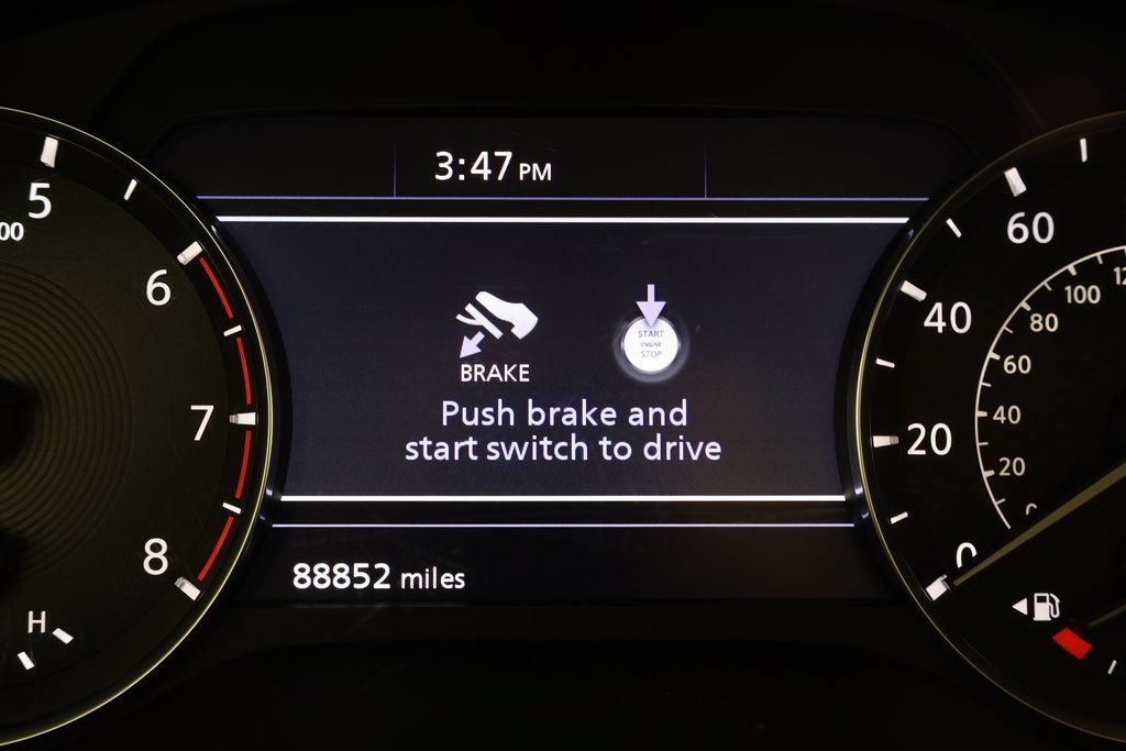 Used 2020 INFINITI QX50 Luxe w/ Navigation Package FWD image 17
