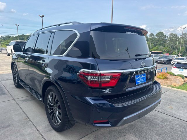 Used 2024 Nissan Armada Platinum w/ Captain's Chairs Package RWD image 5