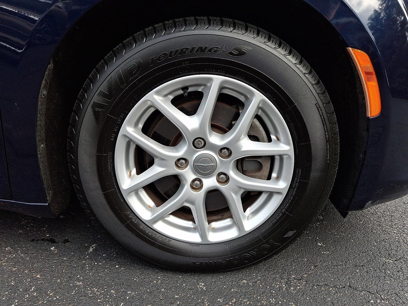 Certified 2020 Chrysler Pacifica Touring FWD image 8