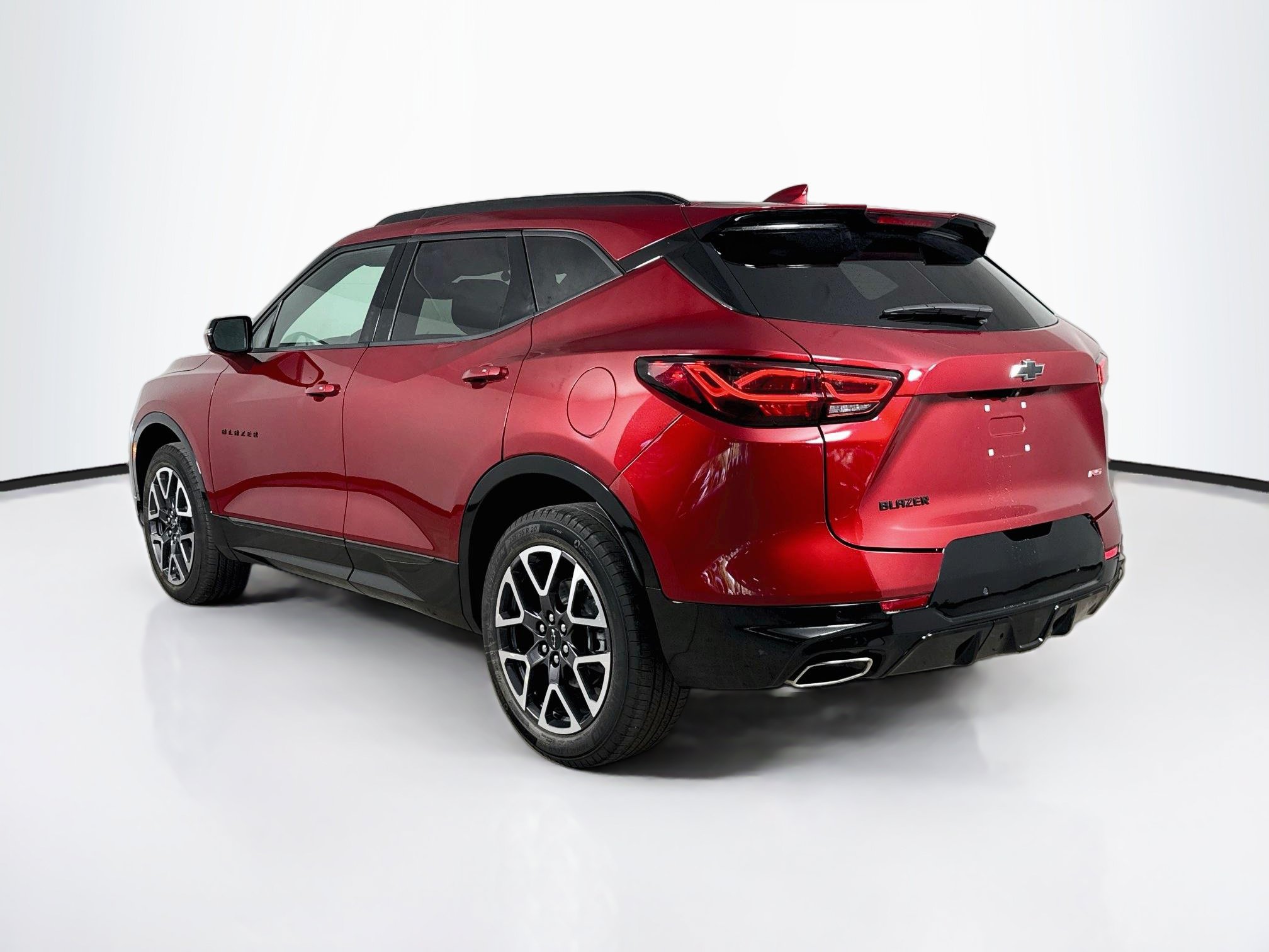 Used 2025 Chevrolet Blazer RS FWD image 30