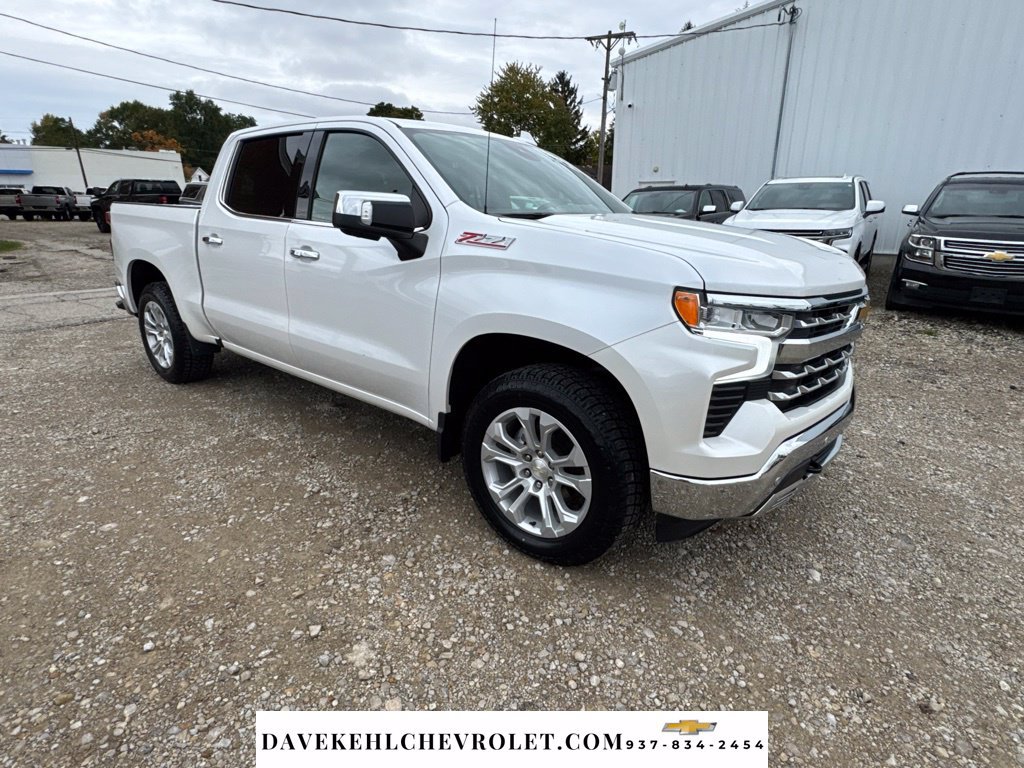 Used 2022 Chevrolet Silverado 1500 LTZ w/ LTZ Premium Package AWD/4WD image 9