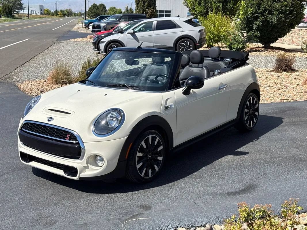 Used 2019 MINI Cooper S w/ Signature Upholstery Package FWD image 94