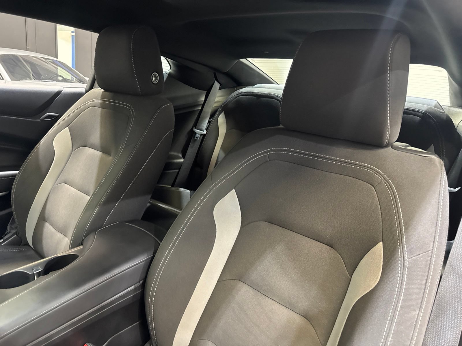 Used 2019 Chevrolet Camaro LT RWD image 19