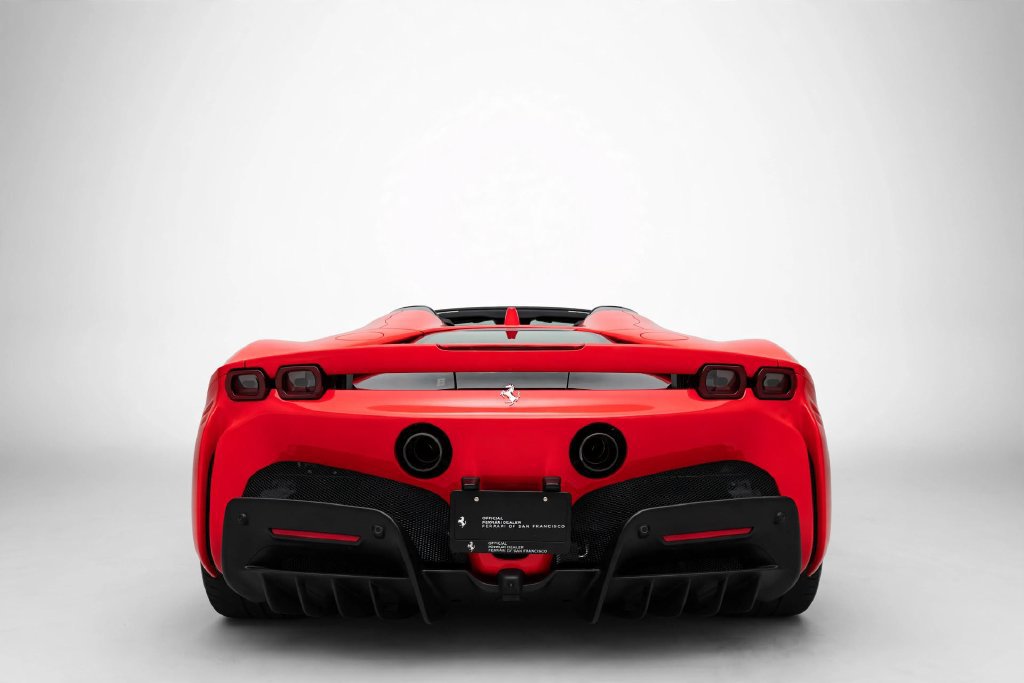 Certified 2024 Ferrari SF90 Spider AWD/4WD image 23
