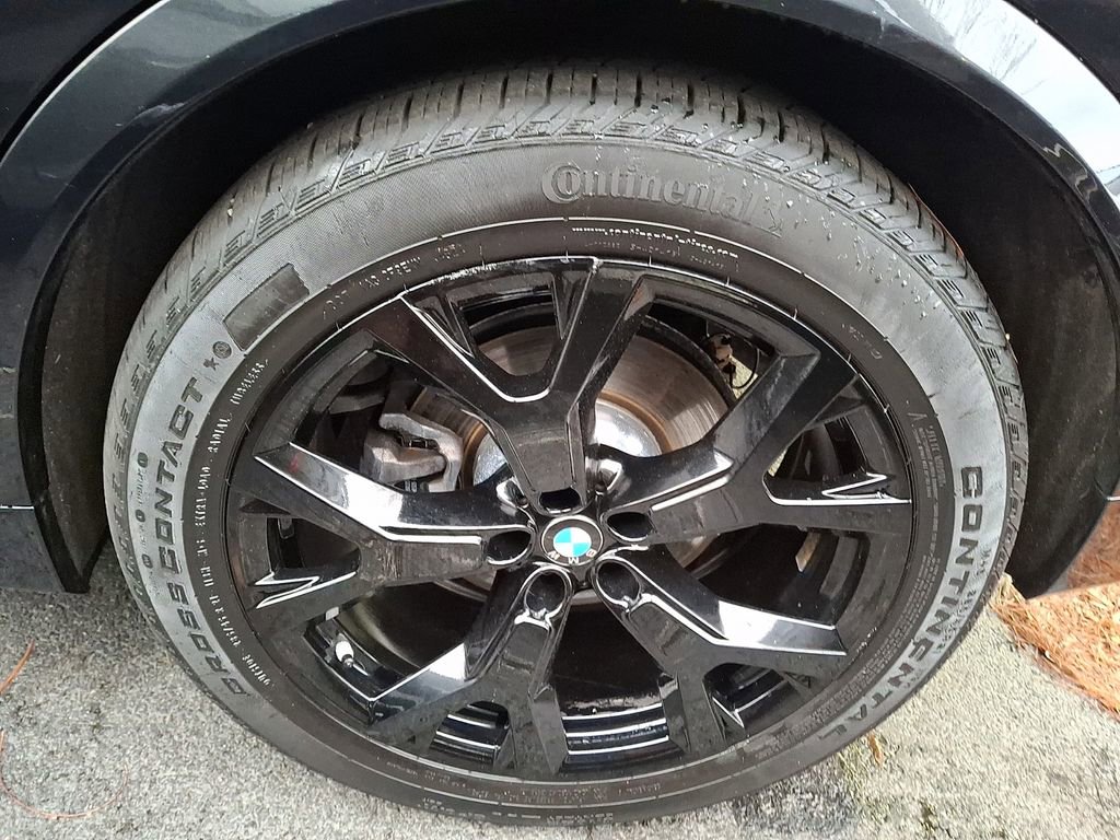 Certified 2023 BMW X7 xDrive40i w/ Parking Assistance Package image 6