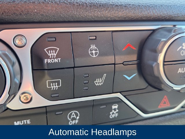 Used 2024 Jeep Wrangler Unlimited Sport AWD/4WD image 32