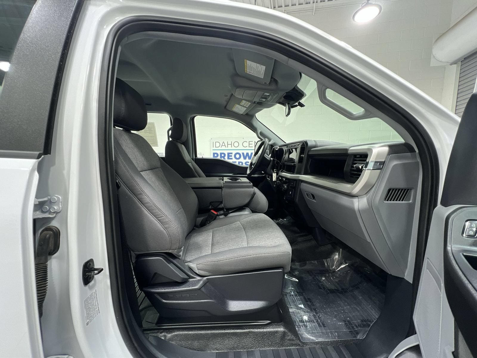 Used 2024 Ford F350 XL AWD/4WD image 22