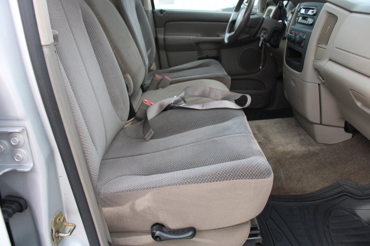 Used 2005 Dodge Ram 1500 Truck SLT image 21