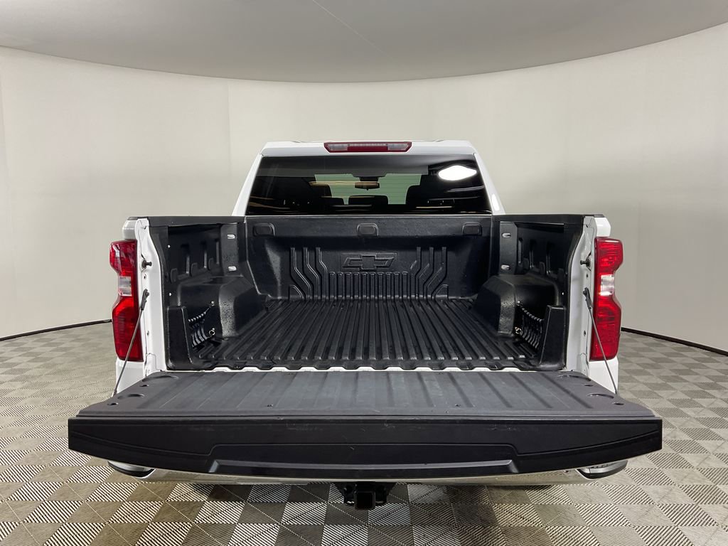 Used 2023 Chevrolet Silverado 1500 LT AWD/4WD image 20