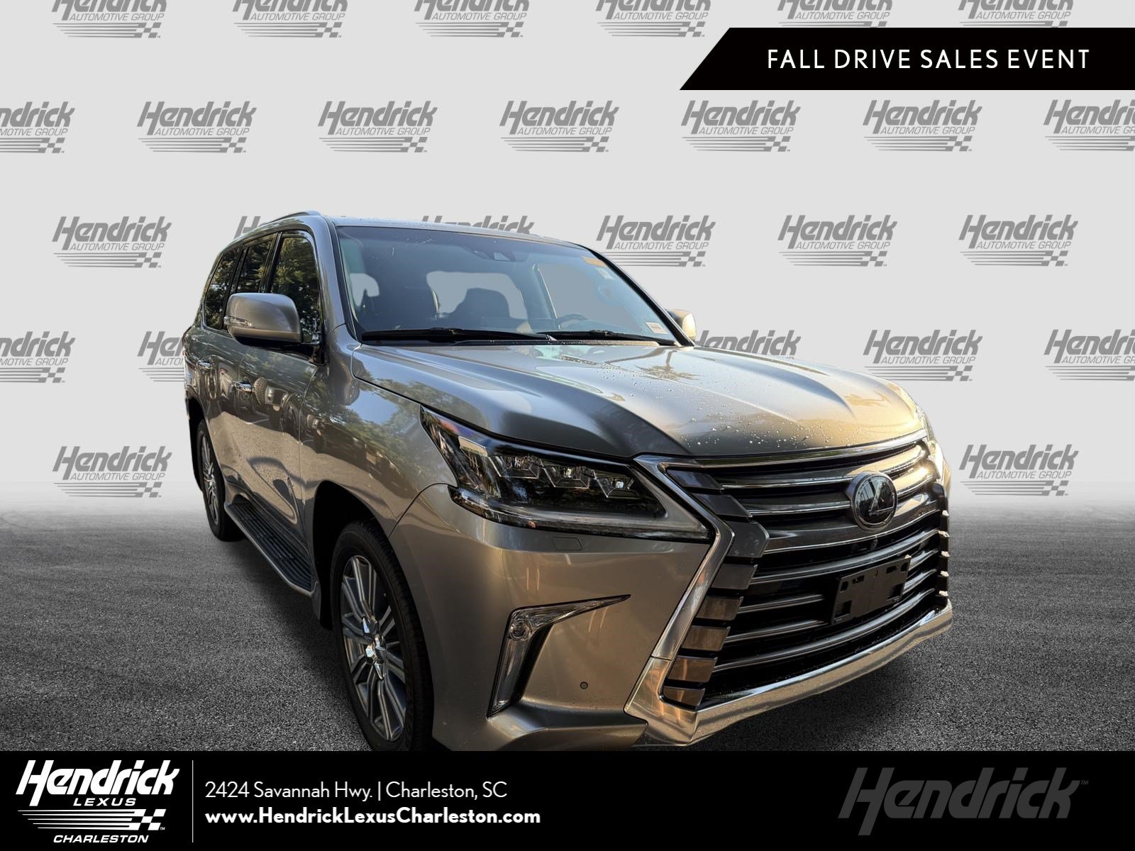Used 2017 Lexus LX 570 4WD w/ Luxury Package image 1