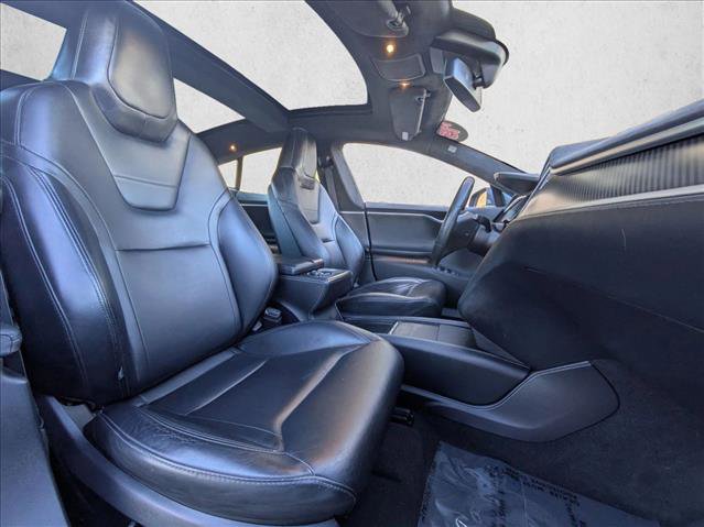 Used 2015 Tesla Model S 90D image 23