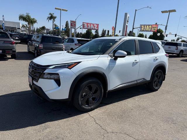 New 2026 Nissan Rogue SV AWD/4WD image 3