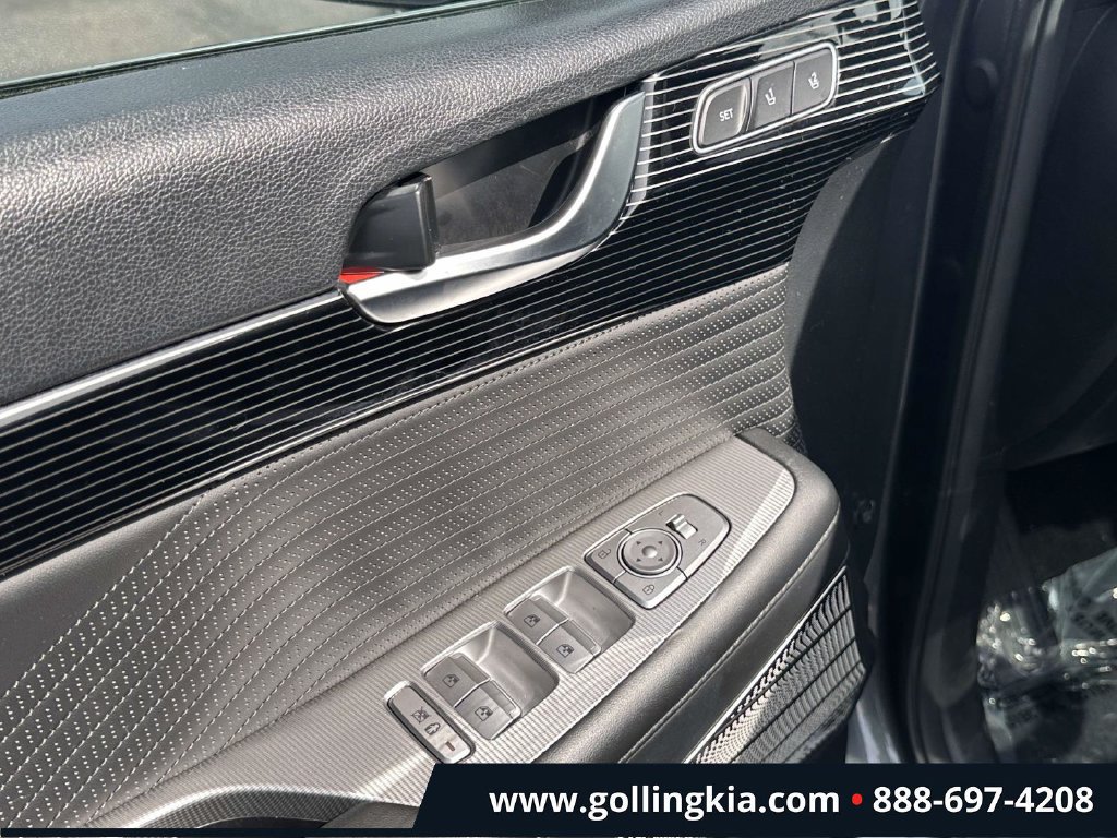 Used 2024 Hyundai Palisade Calligraphy AWD/4WD image 16
