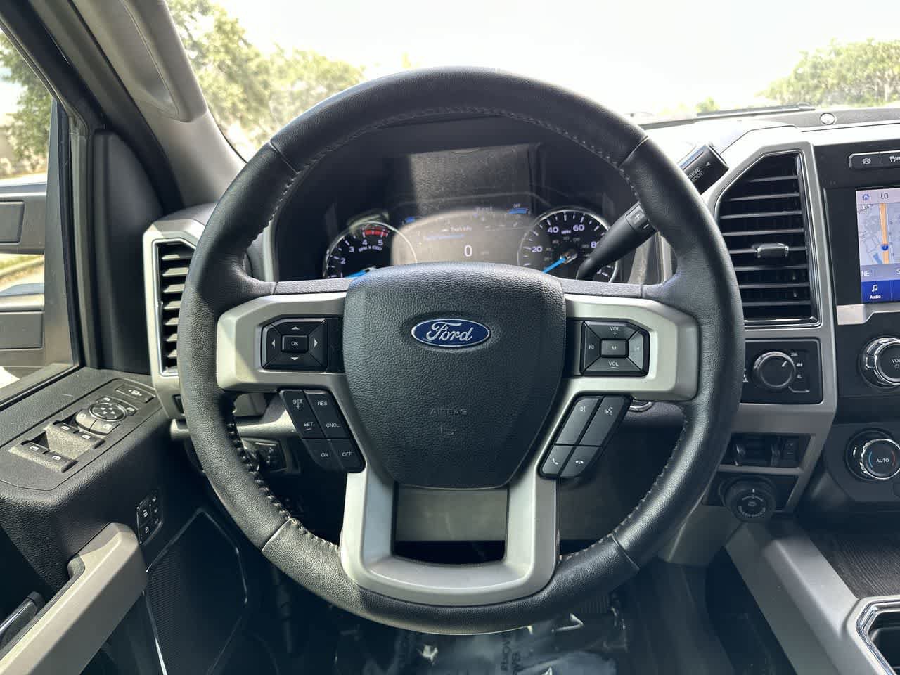 Used 2020 Ford F250 Lariat w/ Lariat Ultimate Package AWD/4WD image 23