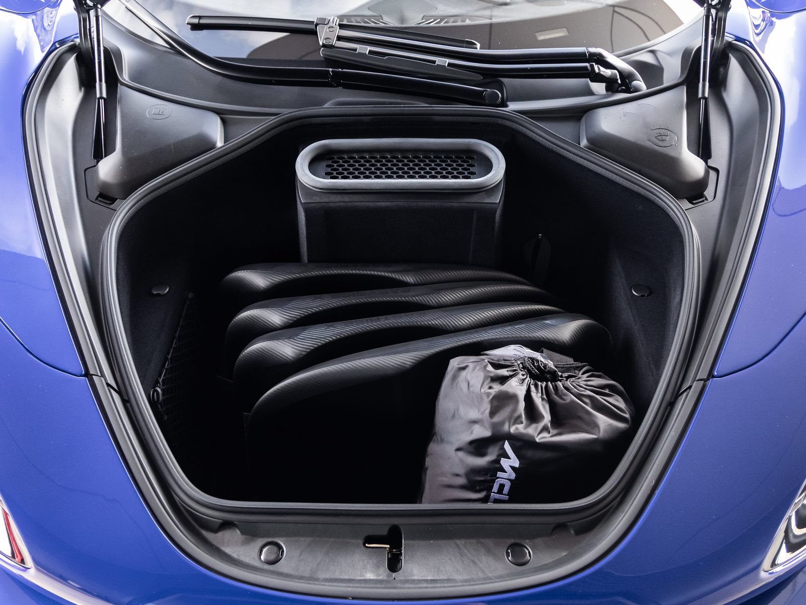Used 2026 McLaren 750S RWD image 49