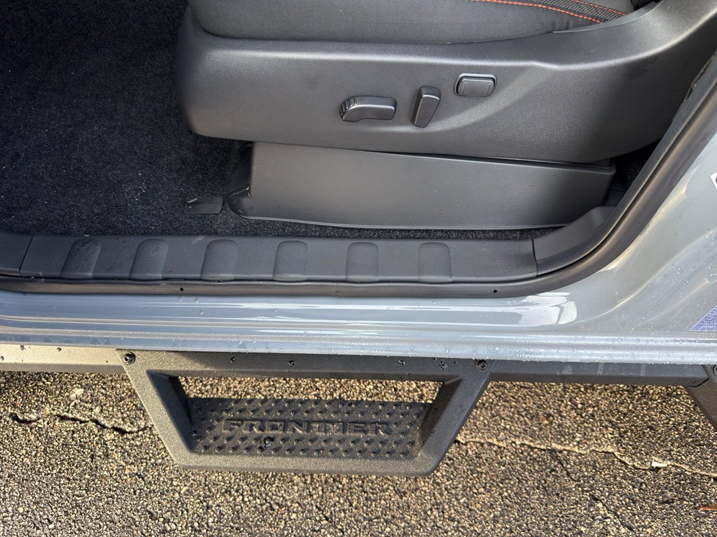 New 2026 Nissan Frontier PRO-4X w/ Pro-4x Convenience Package image 20