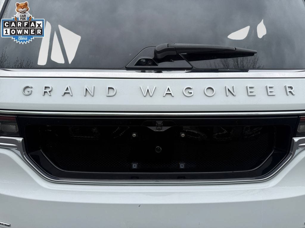 Used 2023 Jeep Grand Wagoneer L Series II AWD/4WD image 17