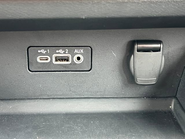Used 2025 Nissan Altima 2.5 SV FWD image 23