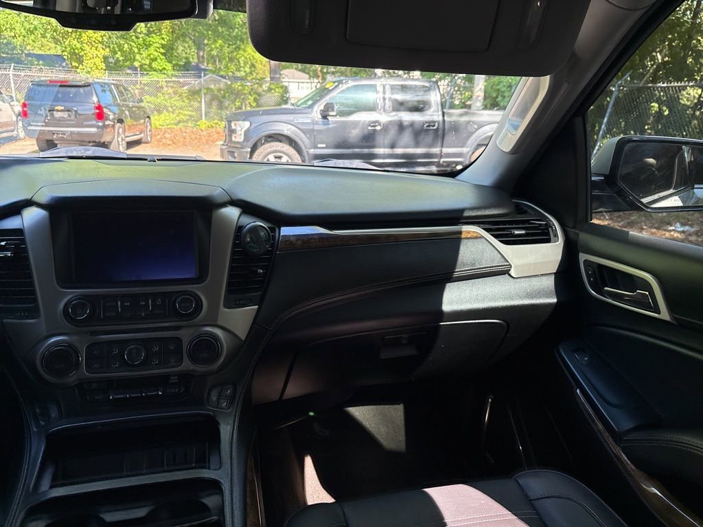 Used 2016 GMC Yukon Denali w/ Open Road Package AWD/4WD image 11