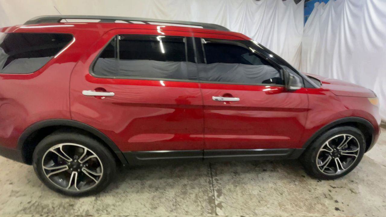 Used 2014 Ford Explorer Sport w/ Equipment Group 401A image 9