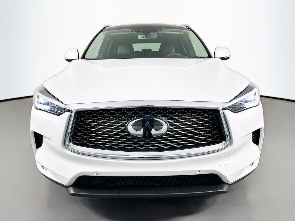 Used 2023 INFINITI QX50 Sensory AWD/4WD image 2