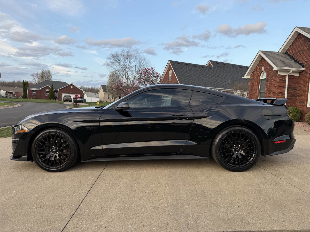 Used 2019 Ford Mustang GT w/ GT Performance Package image 7